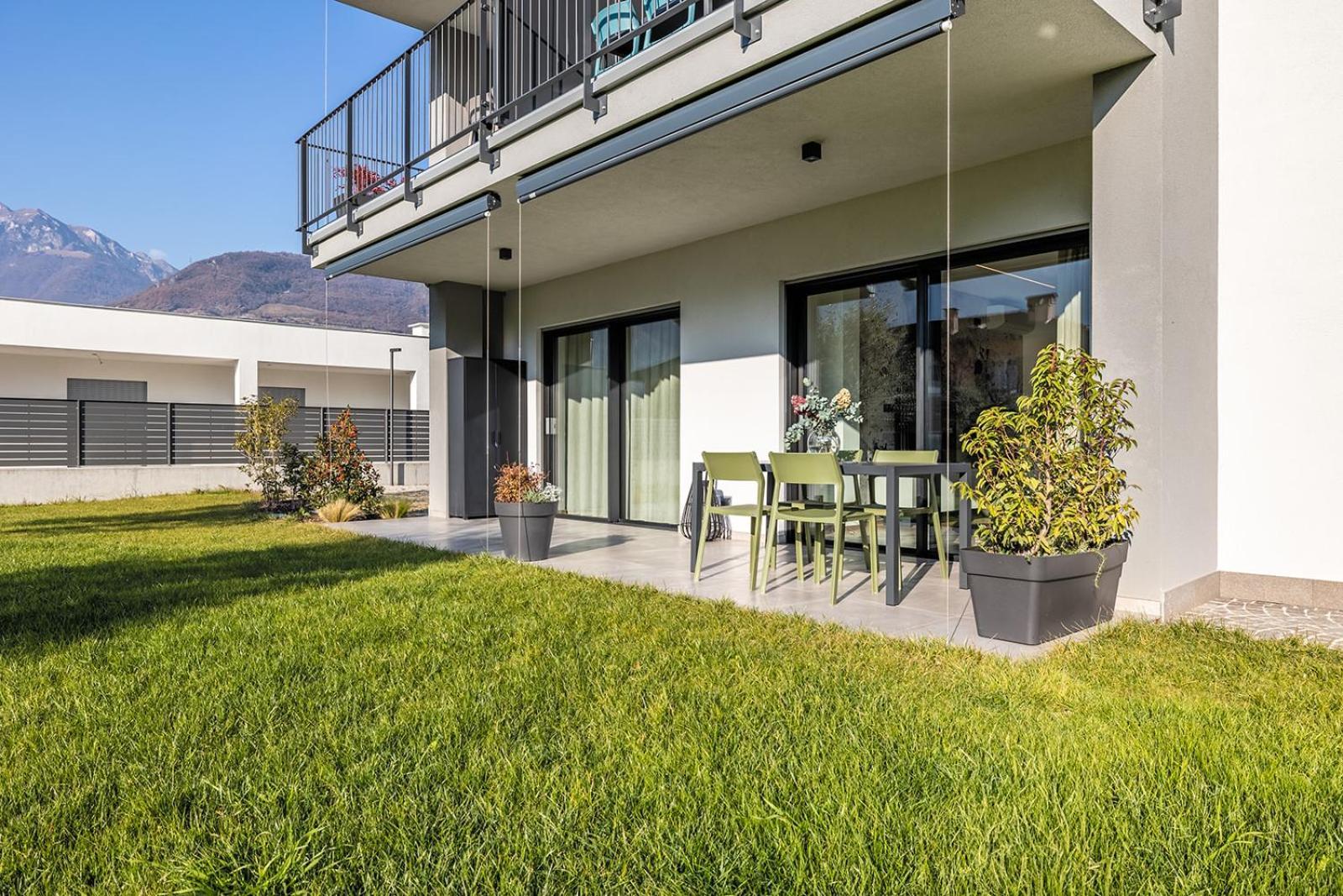 Elvy Garda Living Garden Apartment Рива дел Гарда Екстериор снимка