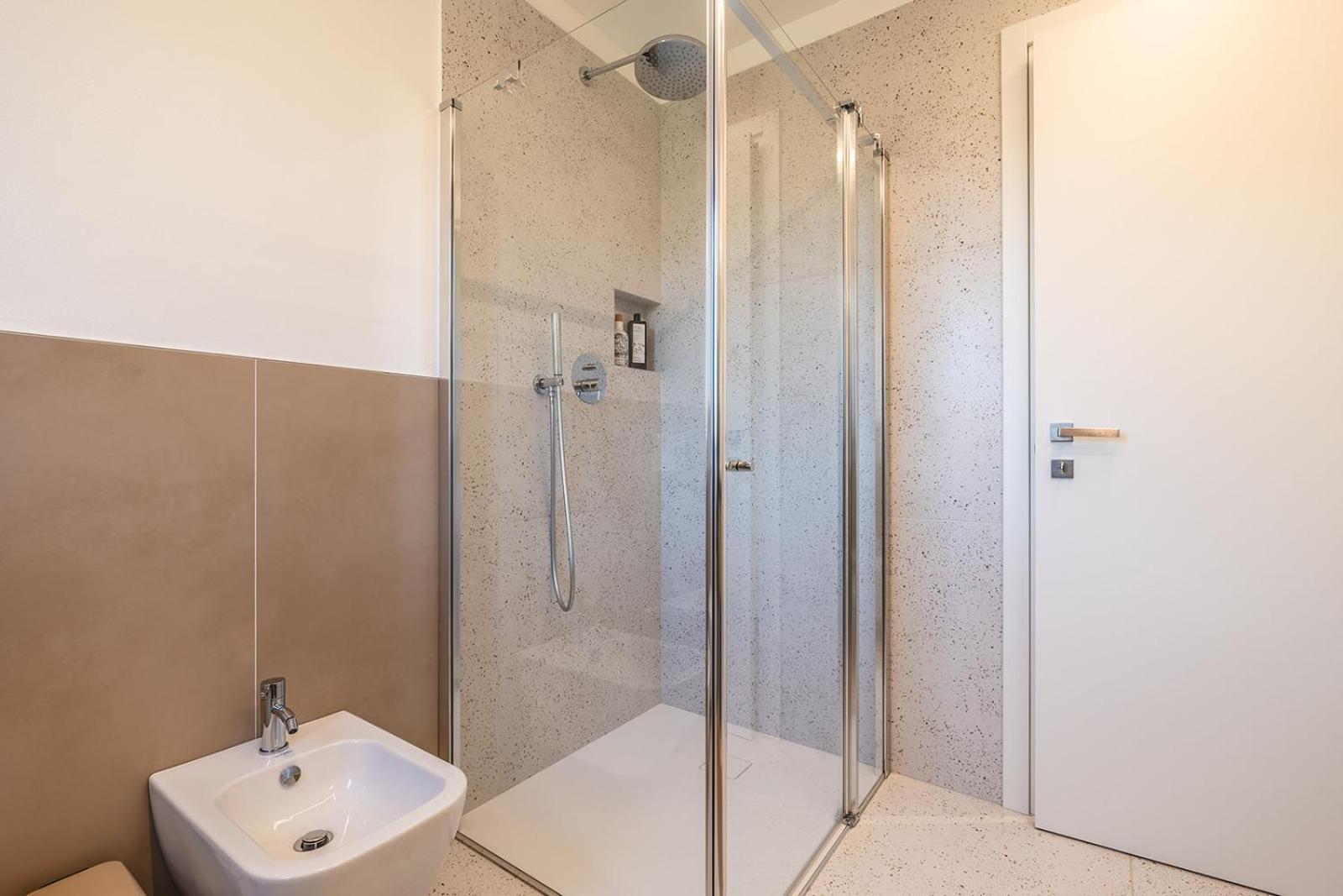 Elvy Garda Living Garden Apartment Рива дел Гарда Екстериор снимка